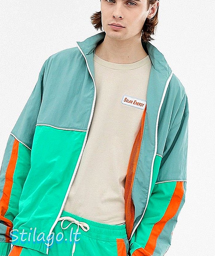 हरे रंग में वीकेंड को-ऑर्ड पैनलेड जैकेट