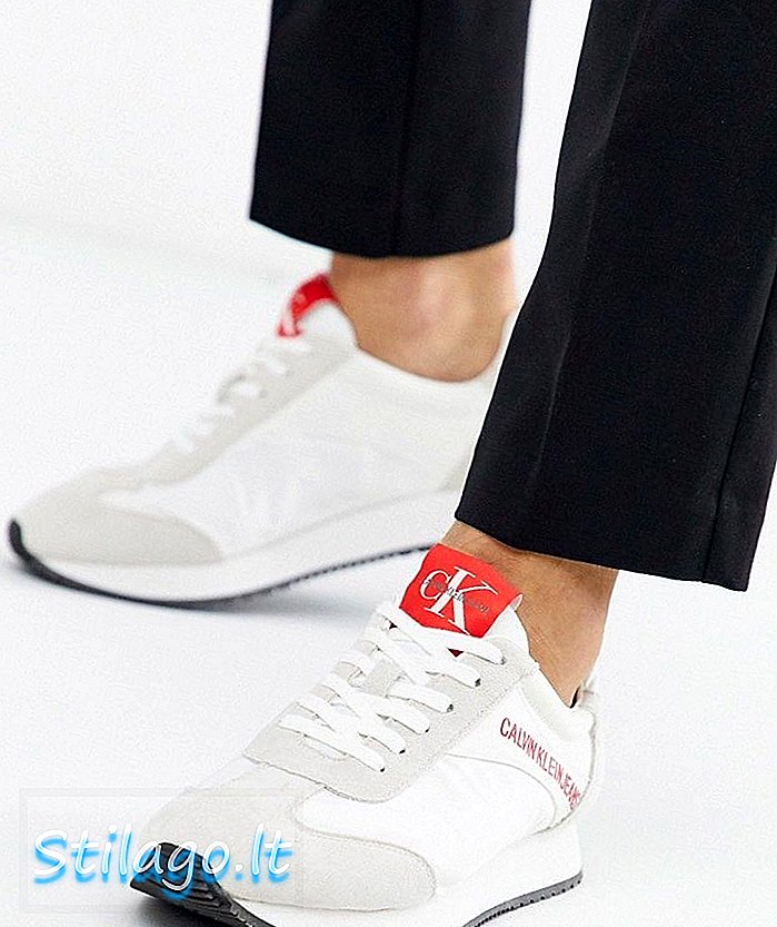 Calvin Klein Jerrold bežci v bielej farbe